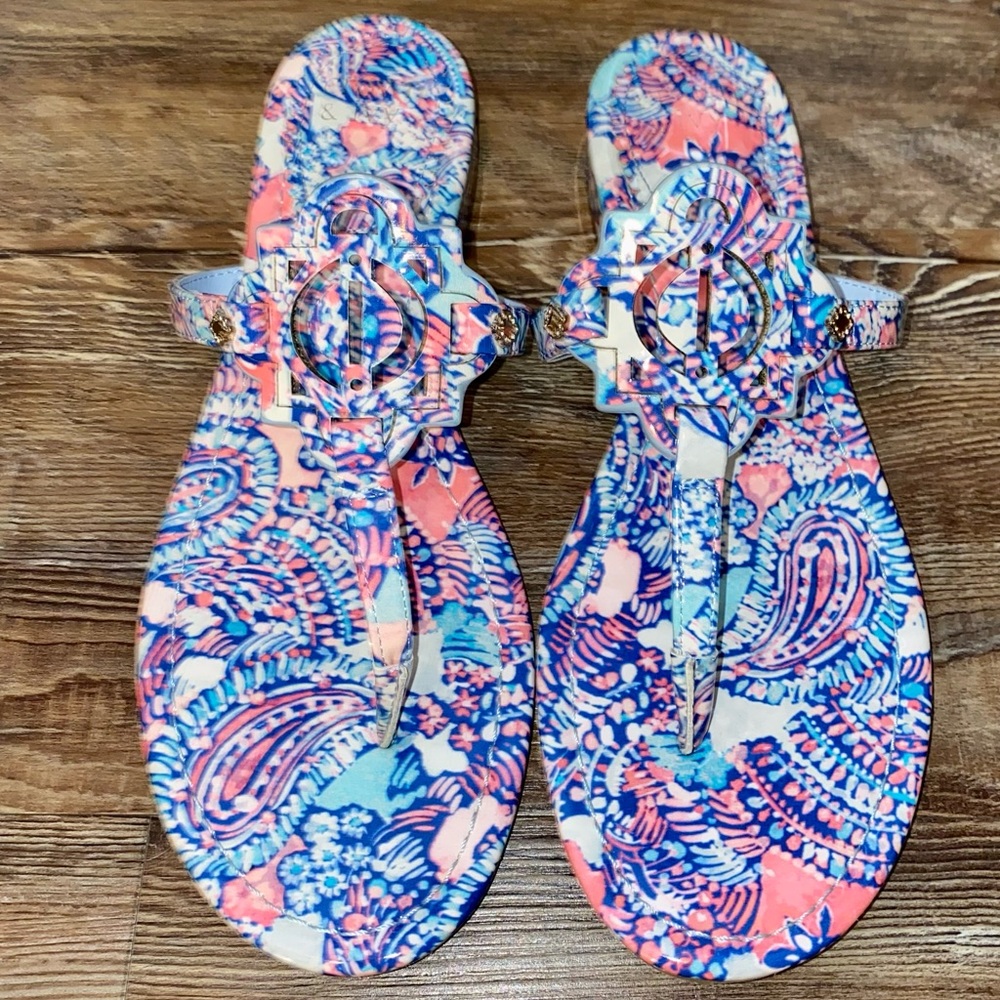 CROWN & IVY WYLIE PAISLEY PINK BLUE FLIP FLOP SANDALS SZ 10 WORN ONCE !